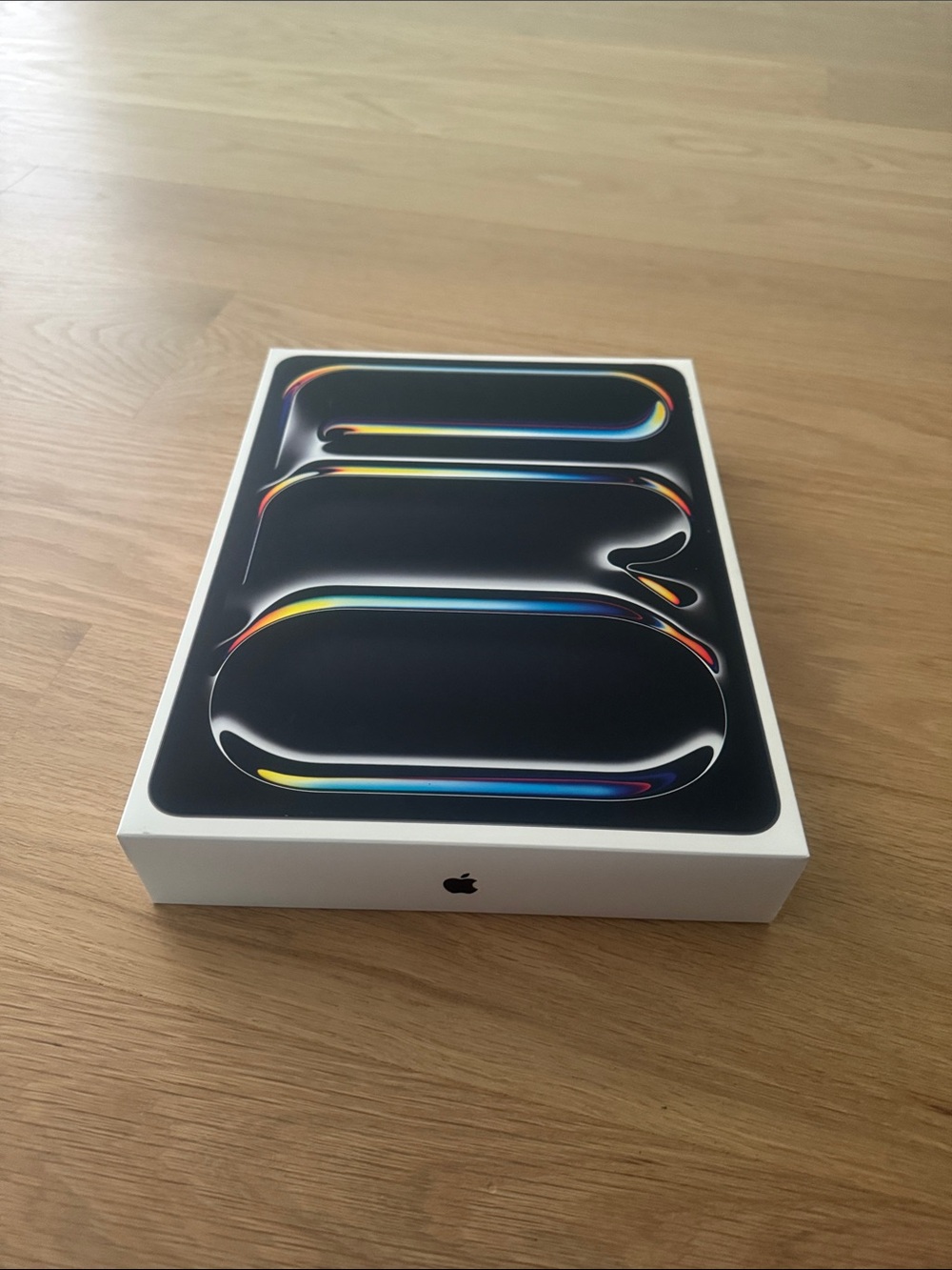 Apple iPad Pro 13 inch Ms WiFi brand new